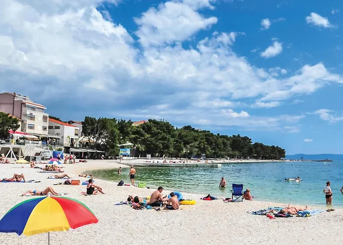Hébergement de vacances 30 *